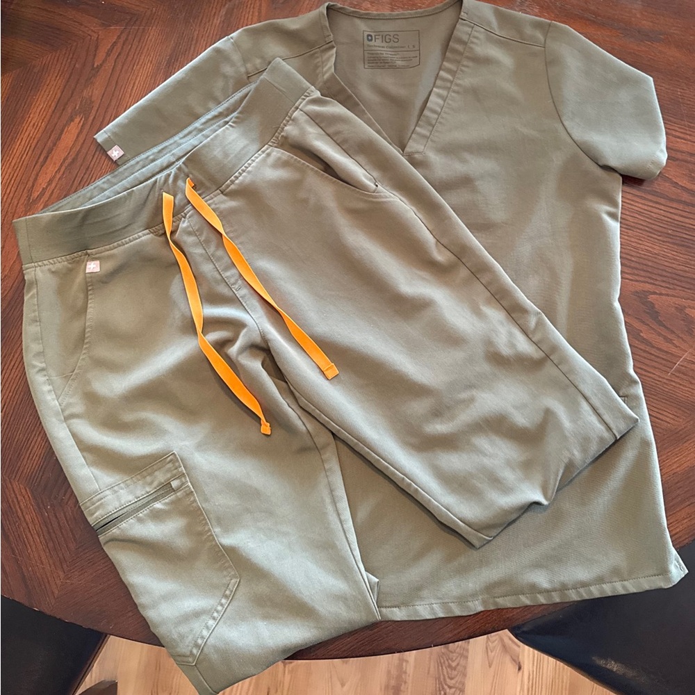 Figs Scrubs